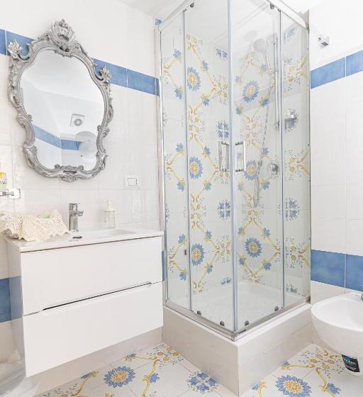 پانسیون Napulitandream