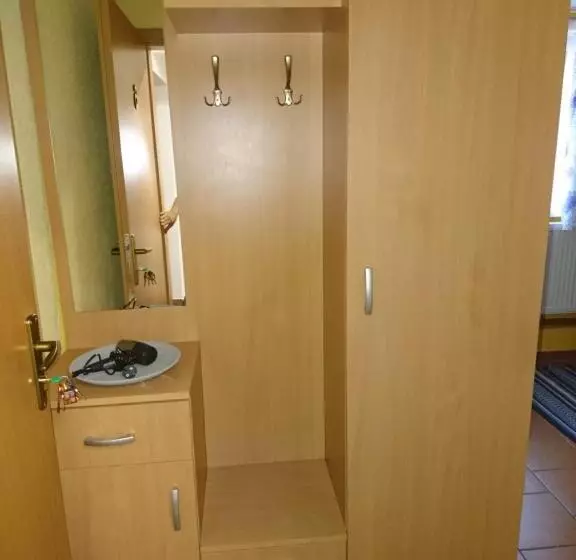 ペンション Penzion Forest