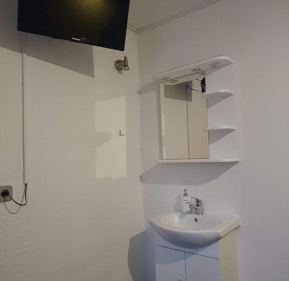 פנסיון Penzion Forest