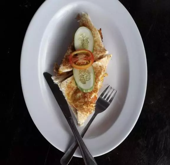 Retkeilymaja Rinjani Houseboon