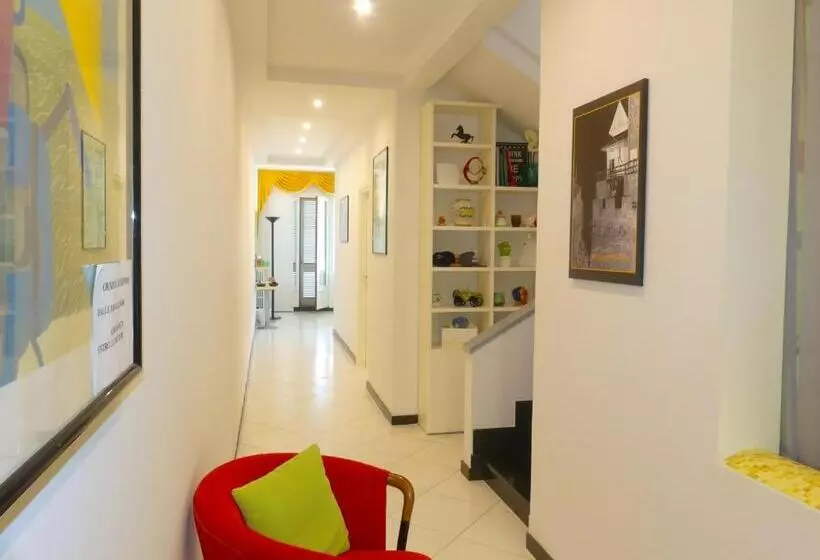 ベッドアンドブレックファースト Il Fiore Di Monnalisa