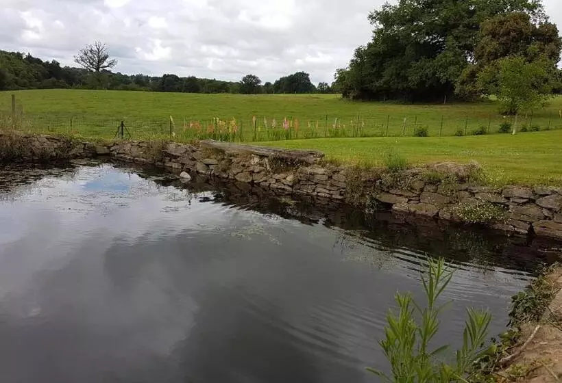 Aamiaismajoitus (B&B) La Thibaudiere Tilleul