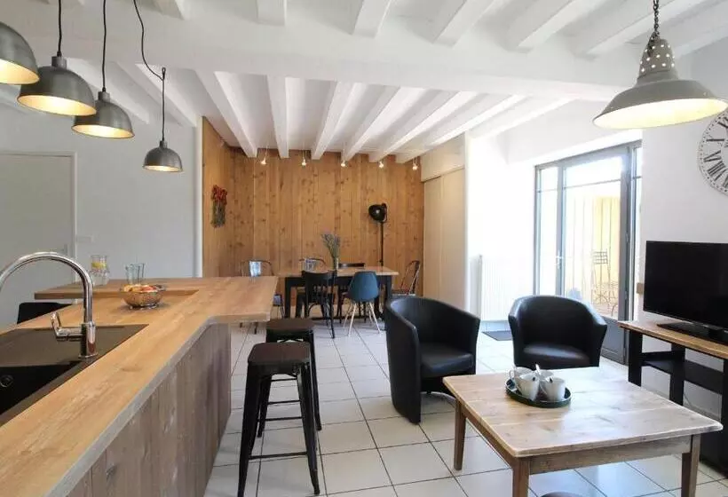 Gîte Moderne Avec Piscine En Anjou, Proche Saumur Et Cholet, Idéal Pour Familles Et Groupes   Fr 1 6