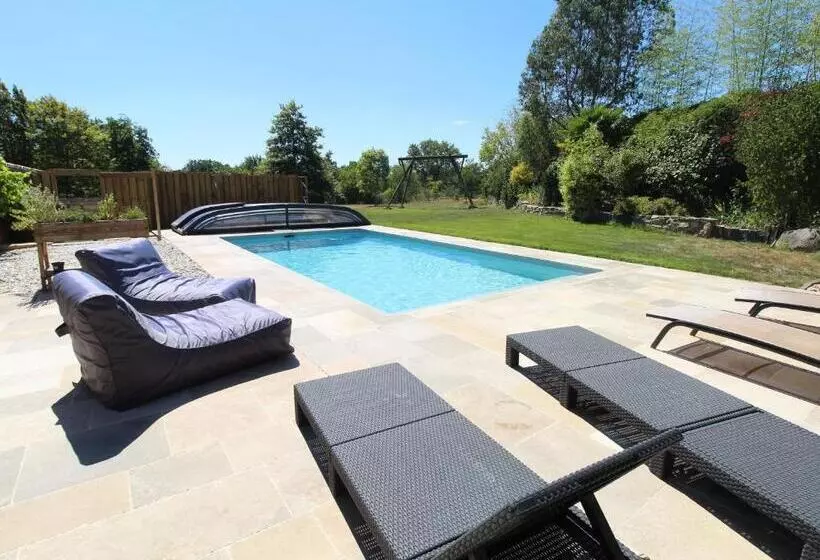 Gîte Moderne Avec Piscine En Anjou, Proche Saumur Et Cholet, Idéal Pour Familles Et Groupes   Fr 1 6