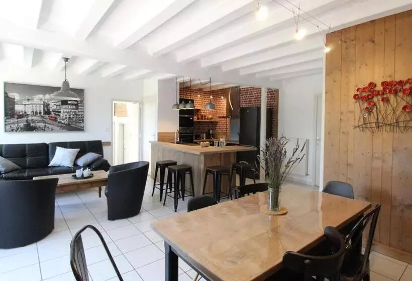 Gîte Moderne Avec Piscine En Anjou, Proche Saumur Et Cholet, Idéal Pour Familles Et Groupes   Fr 1 6