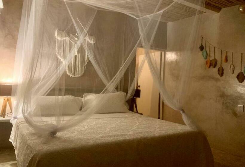 Hotel Casa De Las Olas Surf & Beach Club