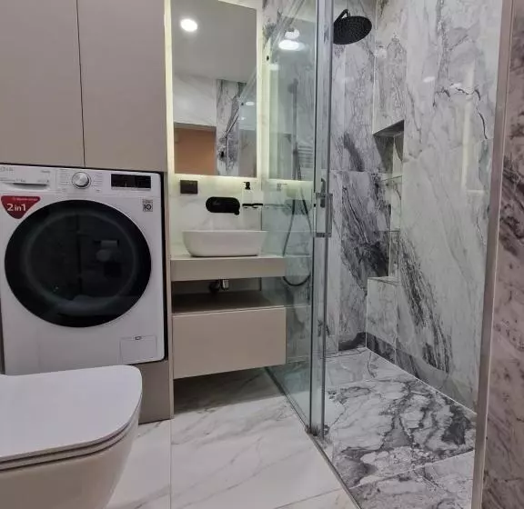 Modern Best Located One Bed Flat Max 3 Person Included Kids No Bicycle Space
