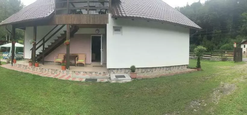 ペンション Casa Popa’s