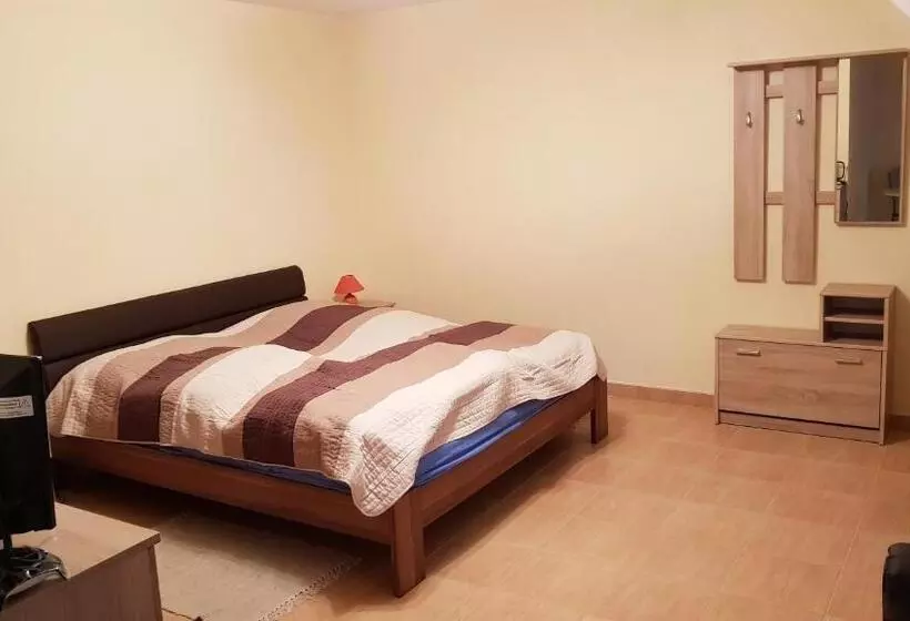 Majatalo Főczény Pince és Vendégház