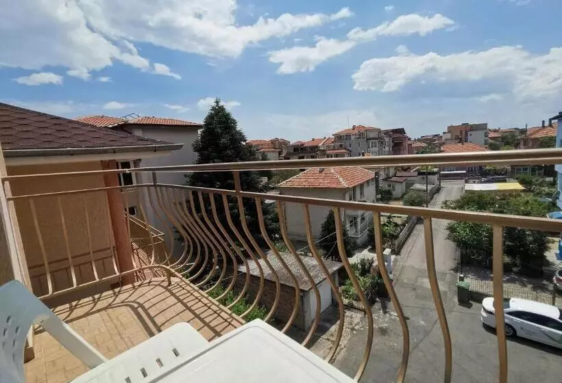 Majatalo Guest House Georgieva Ravda