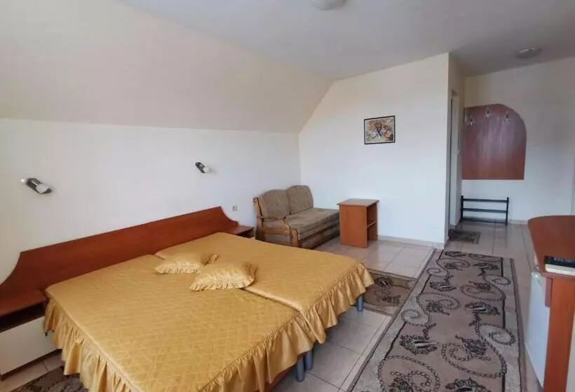 Majatalo Guest House Georgieva Ravda