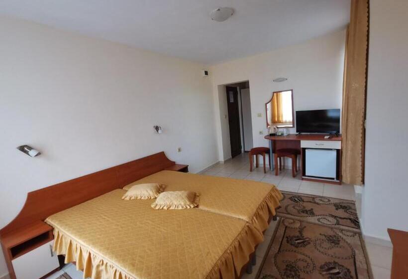 پانسیون Guest House Georgieva Ravda