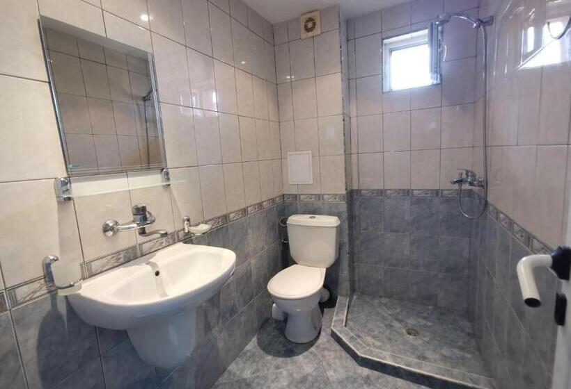 پانسیون Guest House Georgieva Ravda