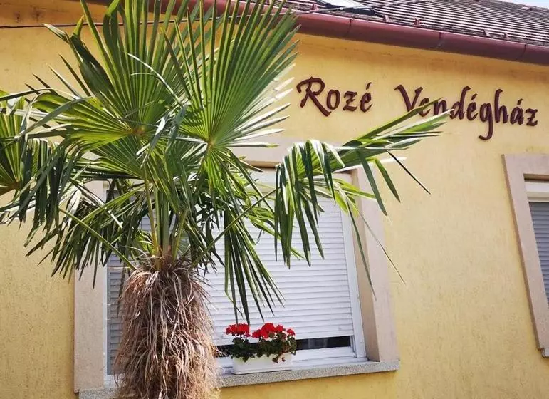 Majatalo Rozé Vendégház