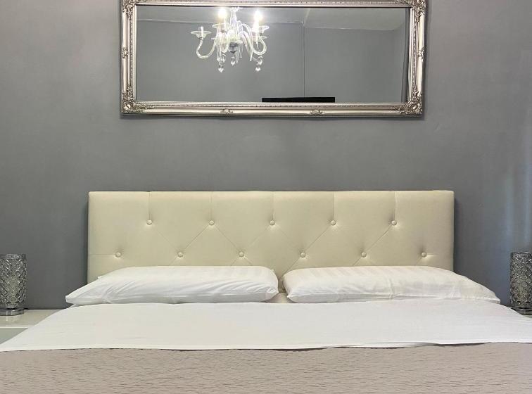 مبيت وإفطار Casa Rosmini Rooms, Dolomia Best Home