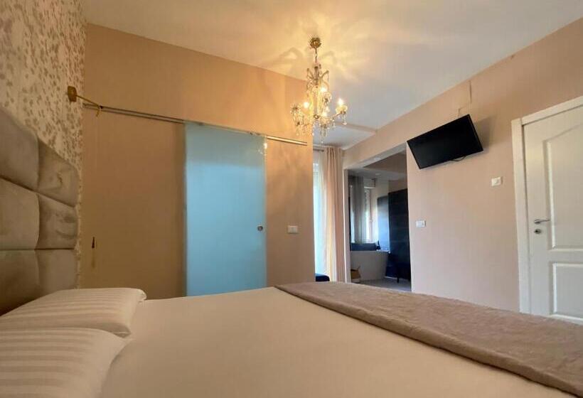 مبيت وإفطار Casa Rosmini Rooms, Dolomia Best Home