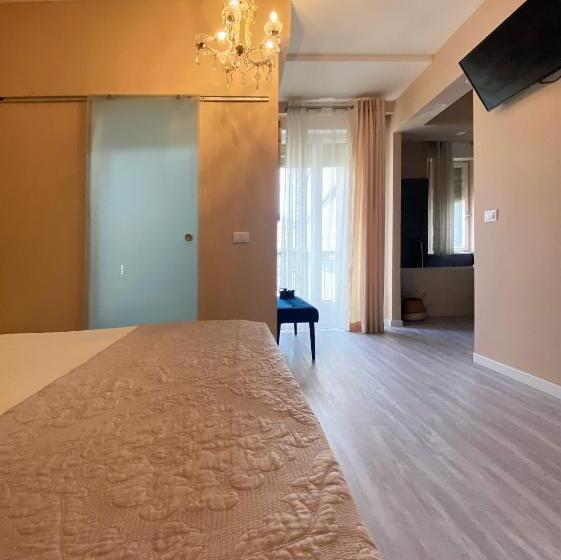 مبيت وإفطار Casa Rosmini Rooms, Dolomia Best Home