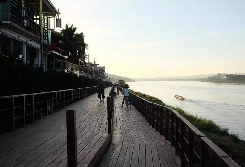 هتل Baan Kokaew Chiang Khan