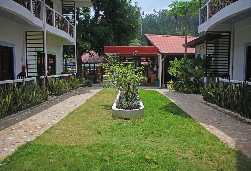 ホテル Oasis Port Barton