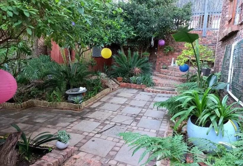 Lazy Days Apartments   Jeffreys Bay