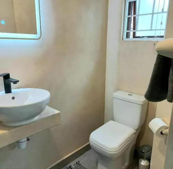 Lazy Days Apartments   Jeffreys Bay