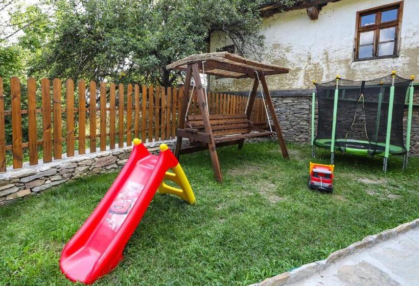 Pensione тодорината къща