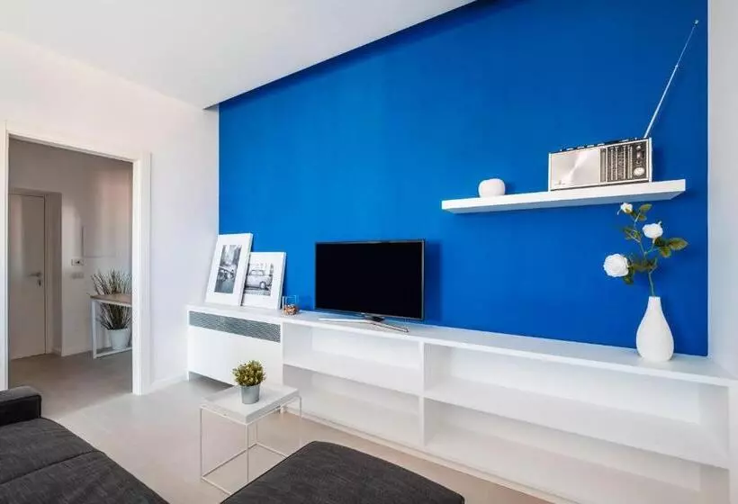 Majatalo Ae Home|studio