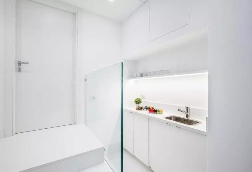 Majatalo Ae Home|studio