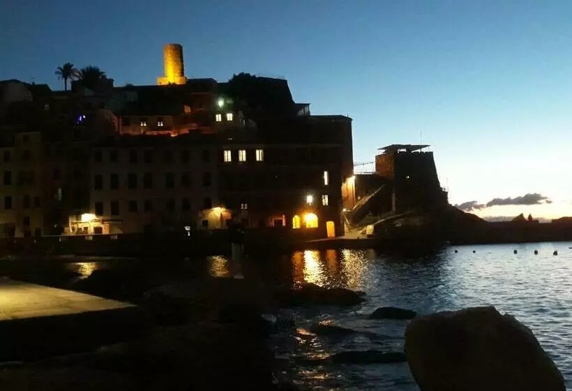 پانسیون Camera Vista Mare Francesca