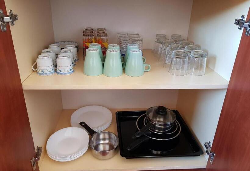 פנסיון Oleander Rooms & Apartment