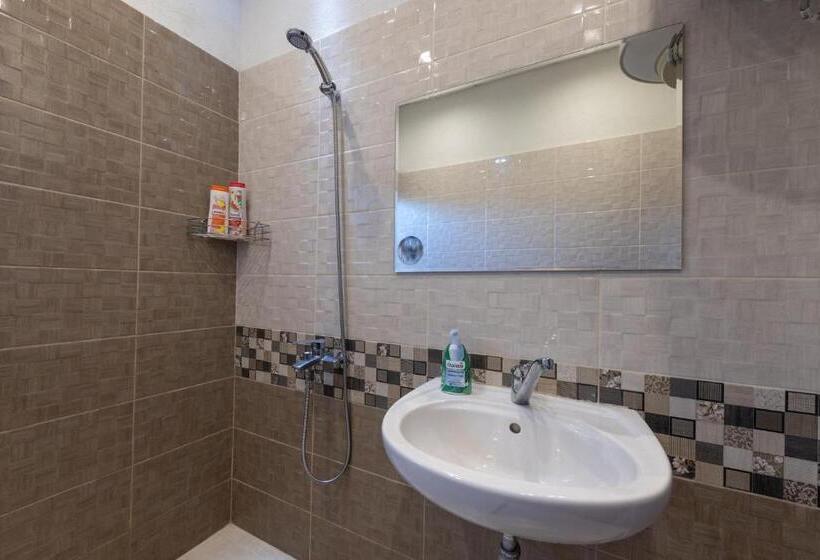 פנסיון Oleander Rooms & Apartment