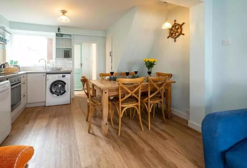 Quay Cottage   Aldeburgh Coastal Cottages