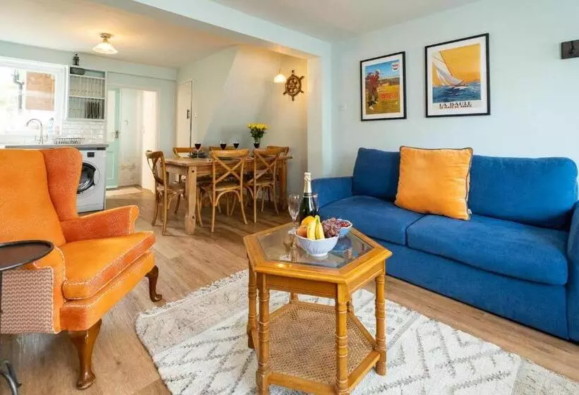 Quay Cottage   Aldeburgh Coastal Cottages