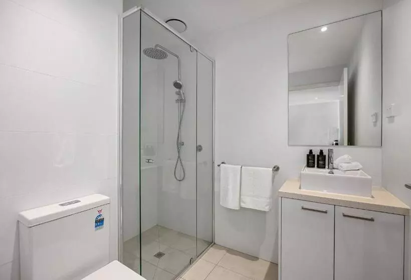 Wattle Beachside Apartment