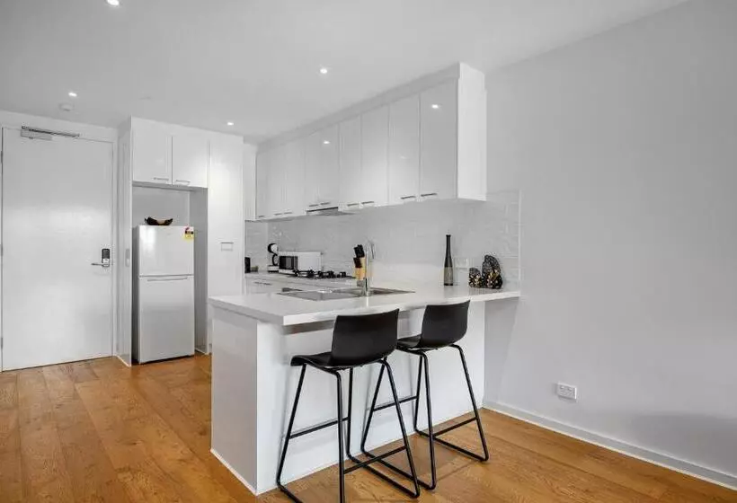 Wattle Beachside Apartment