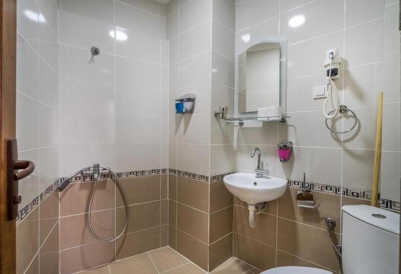 簡易ホテル Yeni