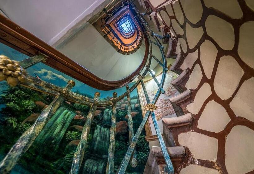 簡易ホテル Yeni