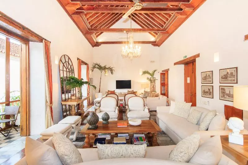 هتل Boutique Casa Del Coliseo