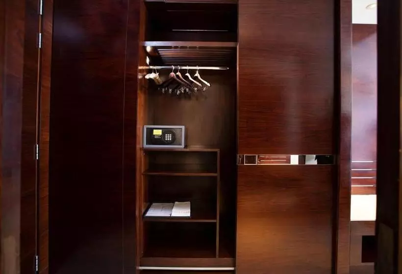 בית מלון כפרי Courtyard By Marriott Pune Chakan