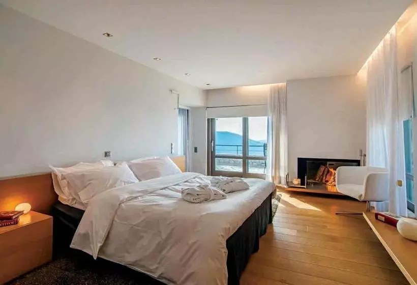 Hôtel Elafivolia Arachova Suites