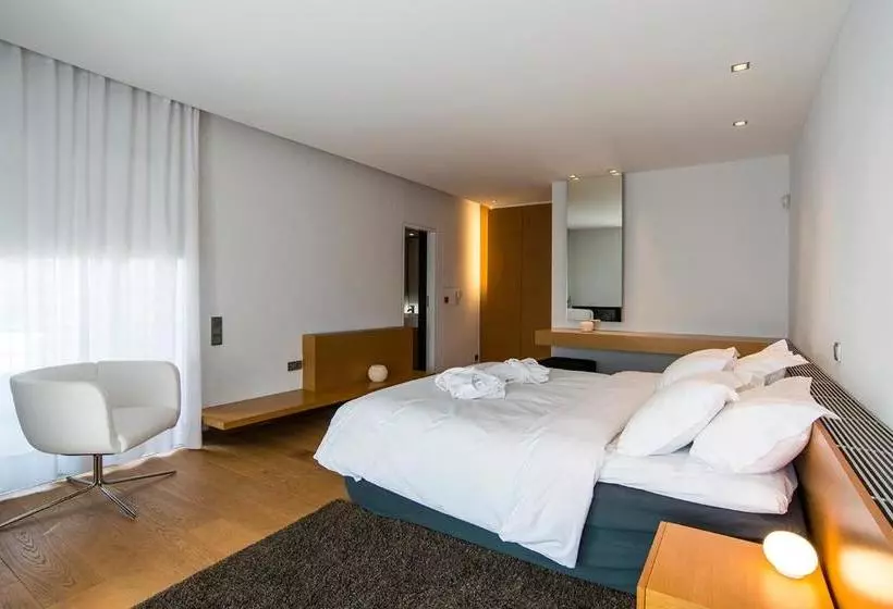 Hôtel Elafivolia Arachova Suites