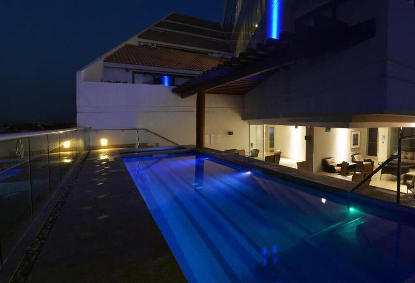 فندق Holiday Inn Express Puerto Vallarta, An Ihg