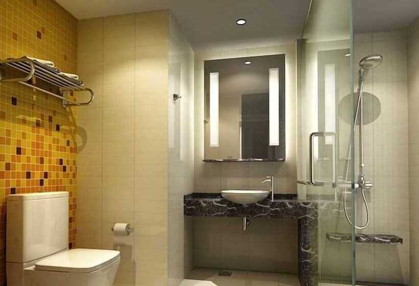 Отель Holiday Inn Express Yangzhou City Center By Ihg