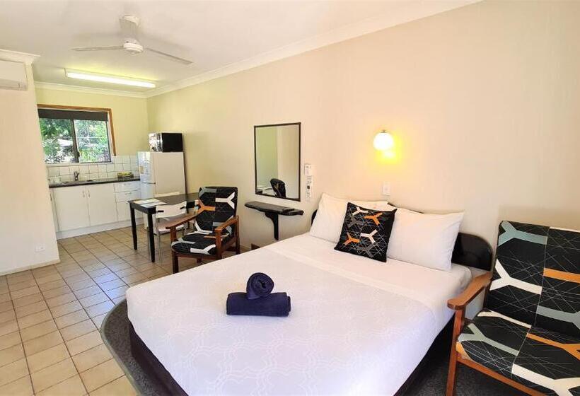 בית מלון כפרי Paradise Court Holiday Units