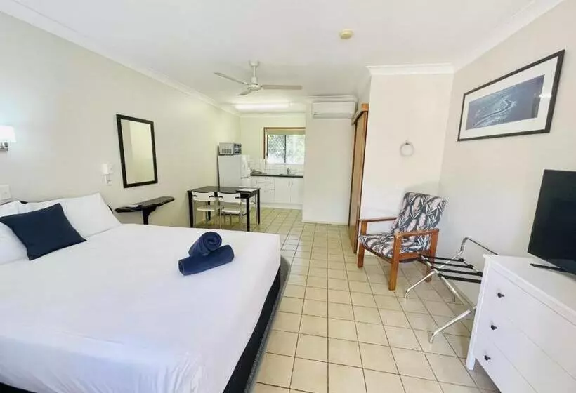 هتل Paradise Court Holiday Units