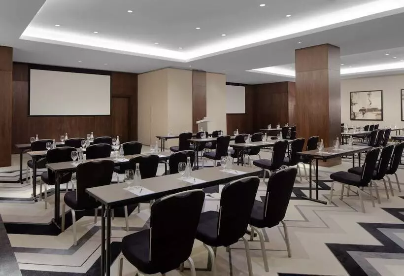 酒店 Pullman Dubai Creek City Centre Residences