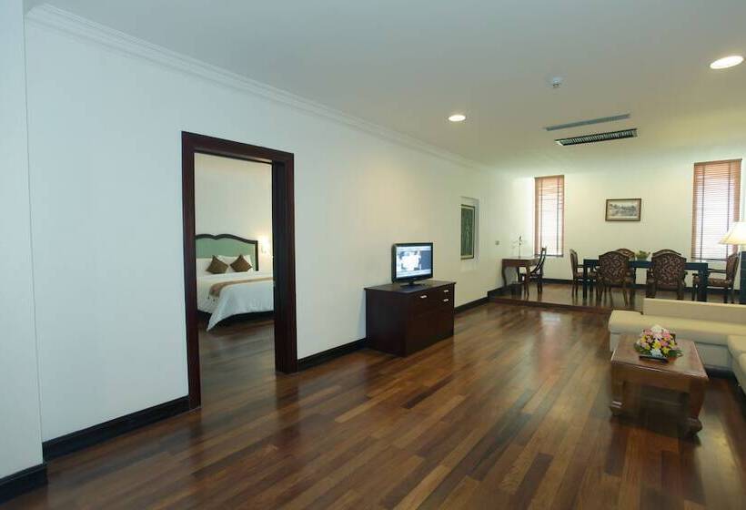 فندق Sokhalay Angkor Villa Resort