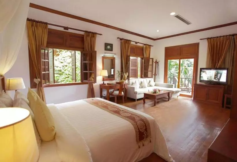 ホテル Sokhalay Angkor Villa Resort