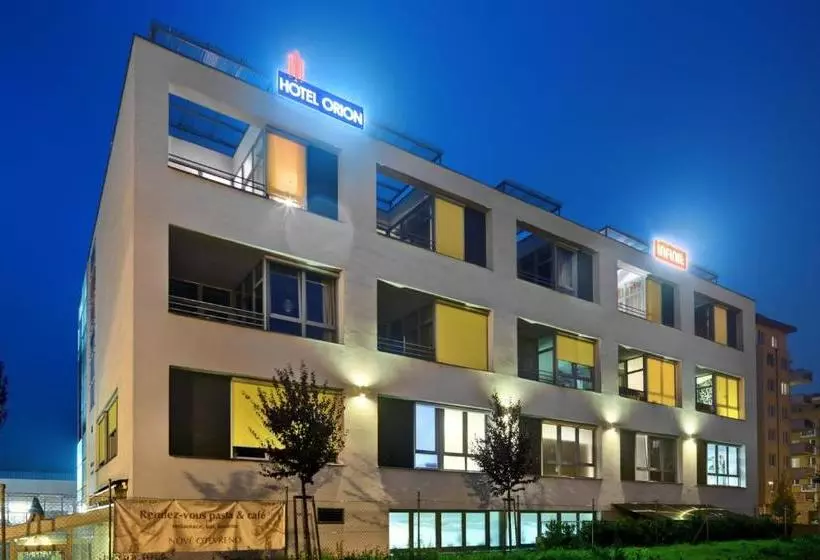 هتل Wellness  Orion