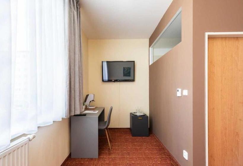 호텔 Wellness  Orion